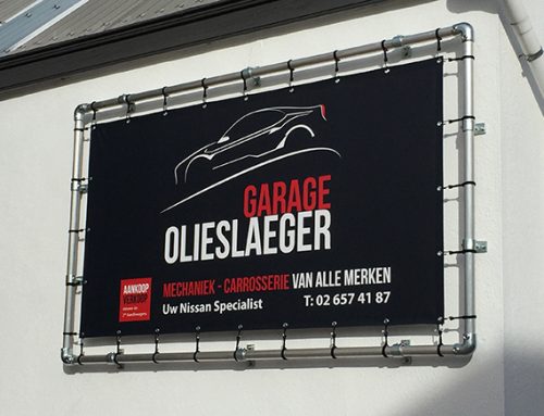 Spandoek in frame Garage Olieslaeger